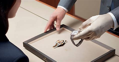 vendeur rolex paris|buying a Rolex in Paris.